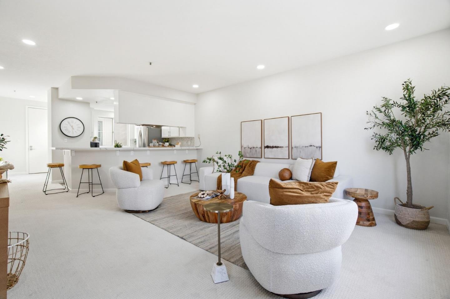 Photo #8: ML82032208 Listing: Photo #8