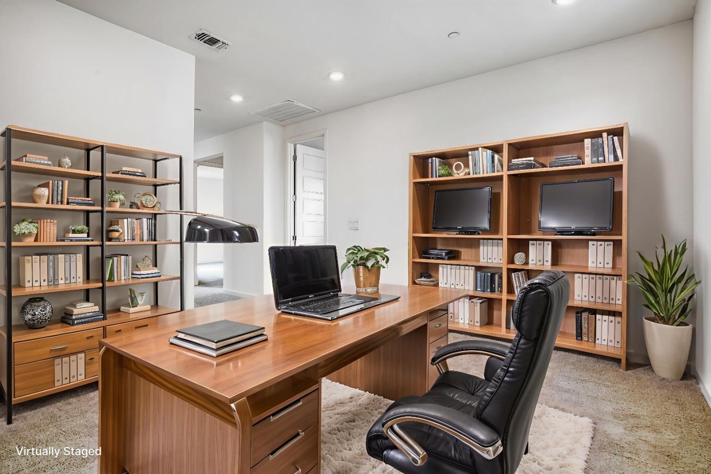 Detail Gallery Image 13 of 35 For 15954 Testarossa St, Lathrop,  CA 95330 - 4 Beds | 3 Baths