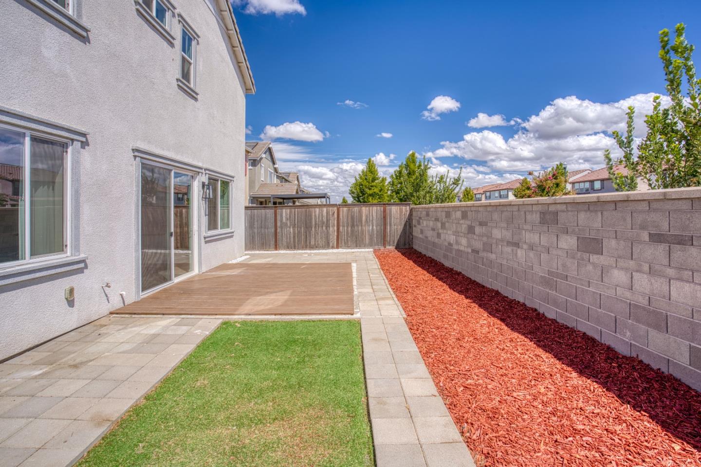 Detail Gallery Image 31 of 35 For 15954 Testarossa St, Lathrop,  CA 95330 - 4 Beds | 3 Baths