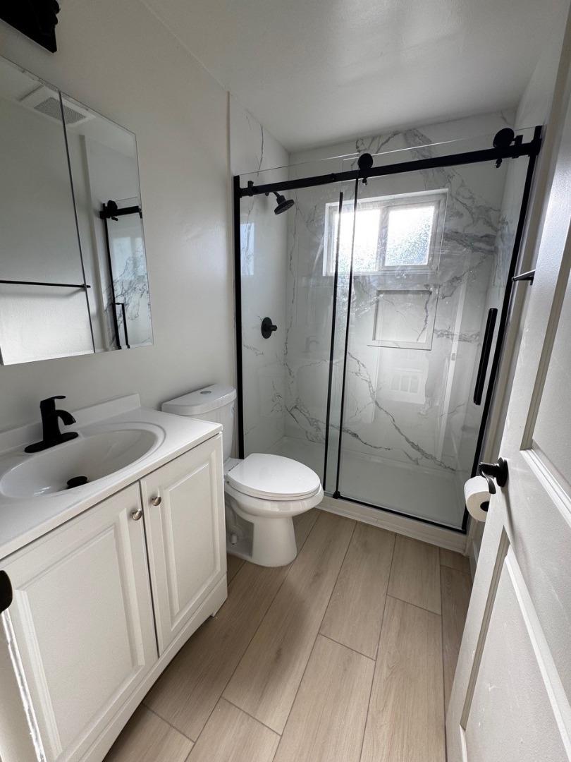 Detail Gallery Image 10 of 16 For 1133 Paloma Ave #4,  Burlingame,  CA 94010 - 2 Beds | 1 Baths