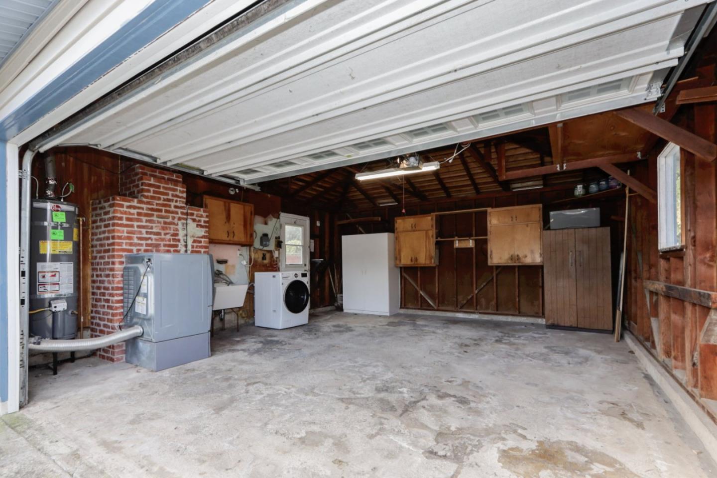 Detail Gallery Image 13 of 19 For 1367 Hermosa Ave, Pacifica,  CA 94044 - 3 Beds | 2 Baths