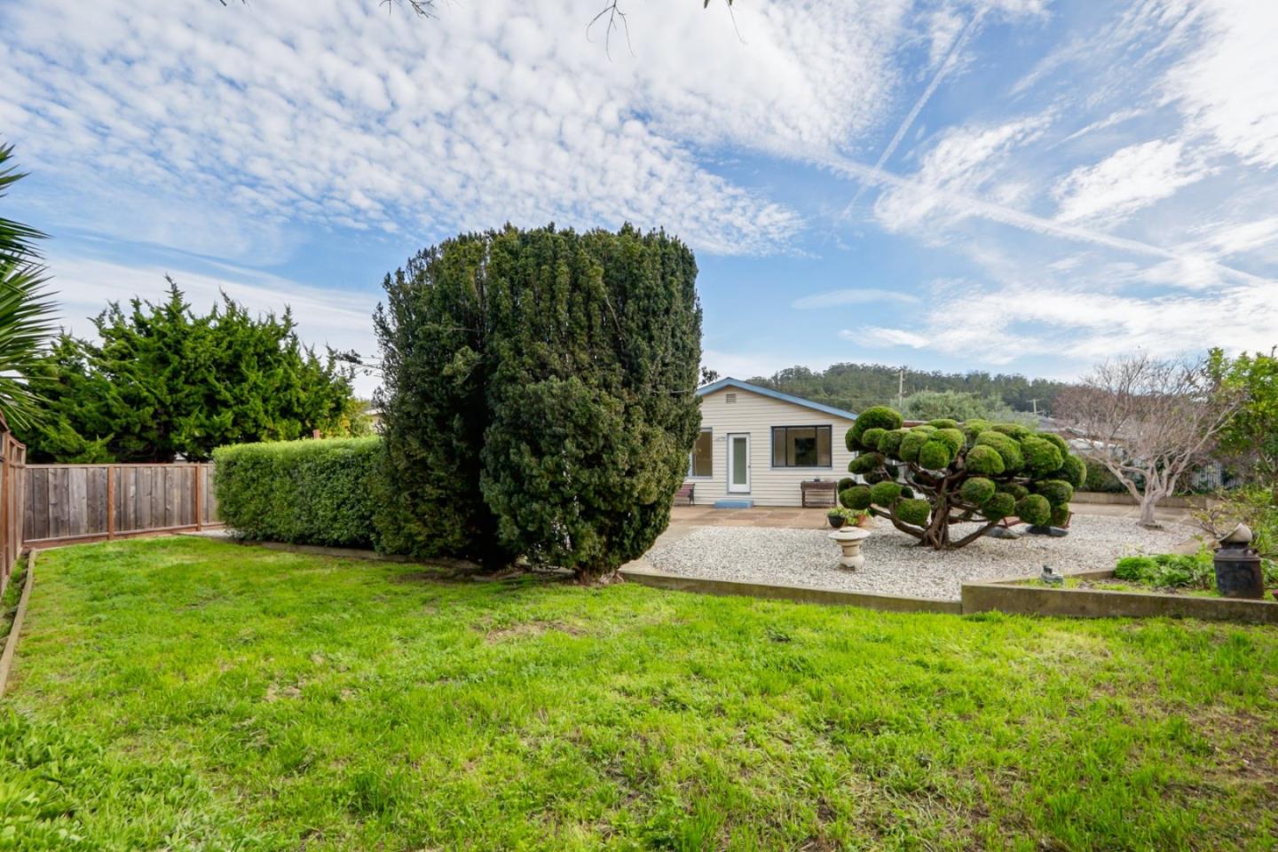 Detail Gallery Image 15 of 19 For 1367 Hermosa Ave, Pacifica,  CA 94044 - 3 Beds | 2 Baths