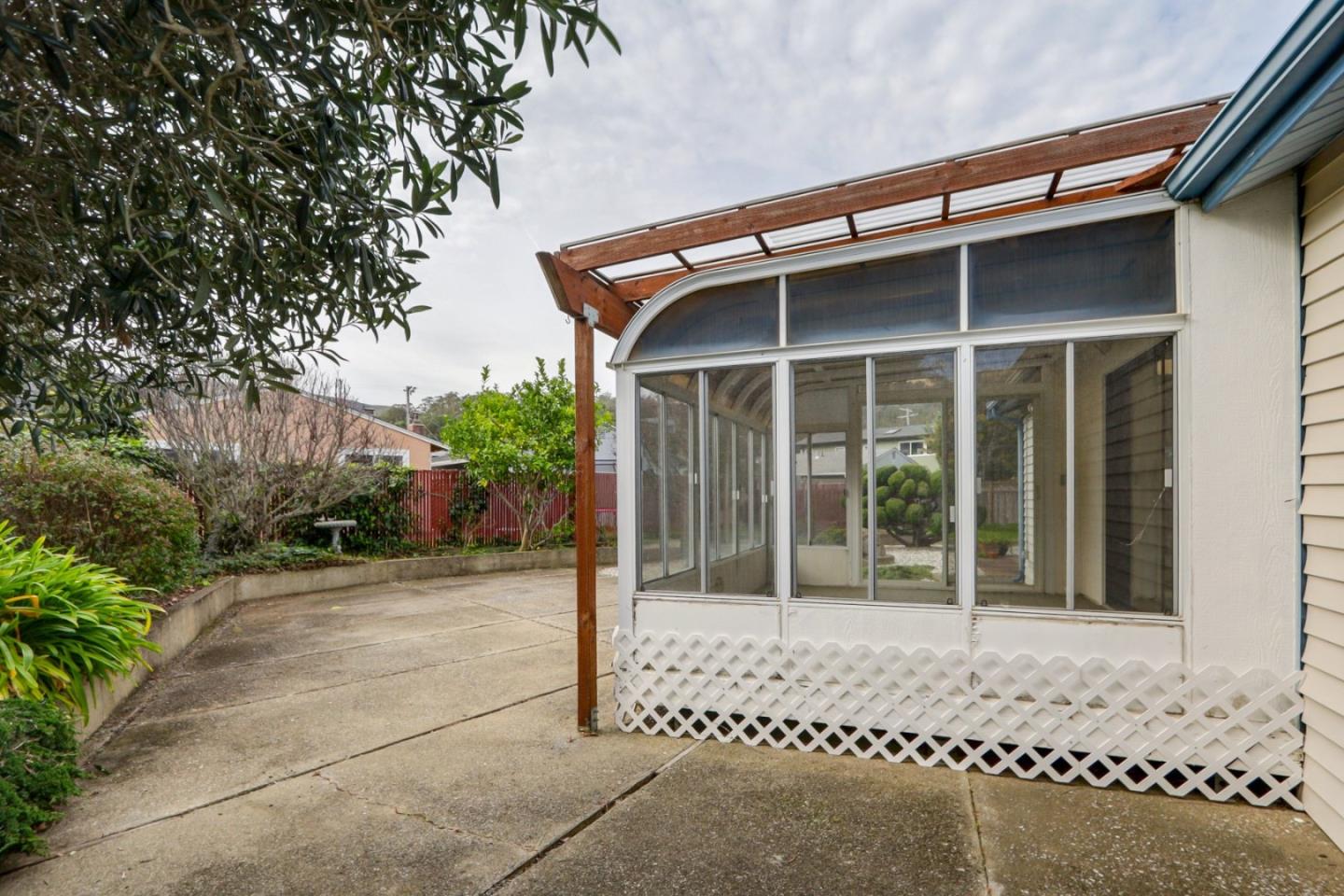 Detail Gallery Image 18 of 19 For 1367 Hermosa Ave, Pacifica,  CA 94044 - 3 Beds | 2 Baths