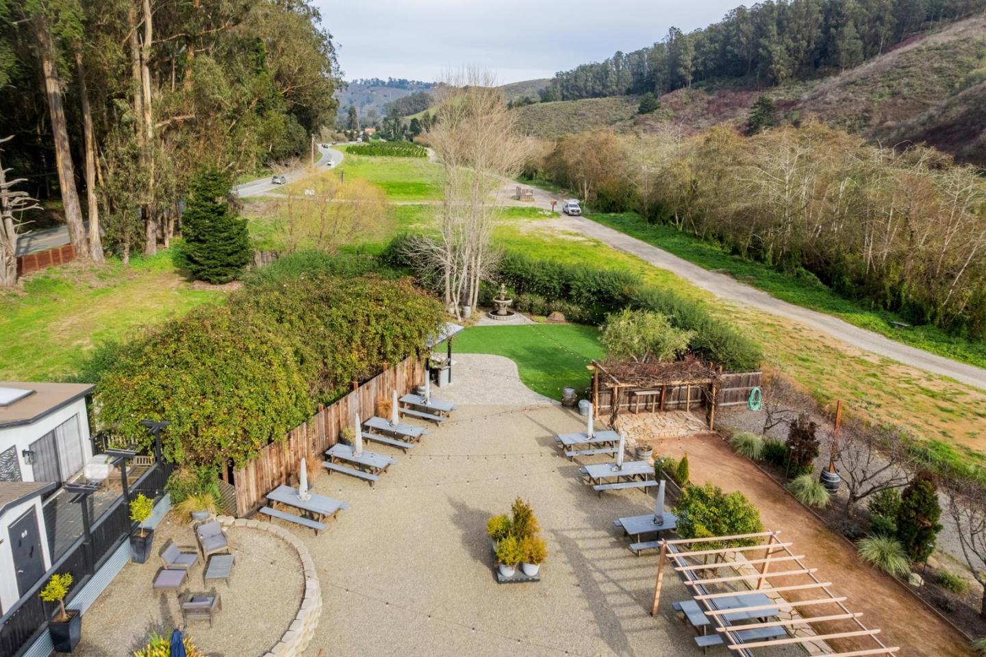 Detail Gallery Image 12 of 26 For 12341 San Mateo Rd, Half Moon Bay,  CA 94019 - – Beds | – Baths