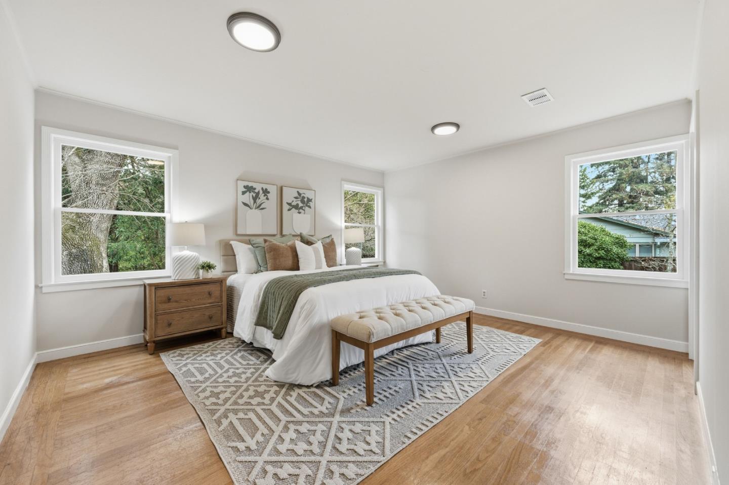 Detail Gallery Image 20 of 44 For 1698 Cordilleras Rd, Redwood City,  CA 94062 - 2 Beds | 2/1 Baths