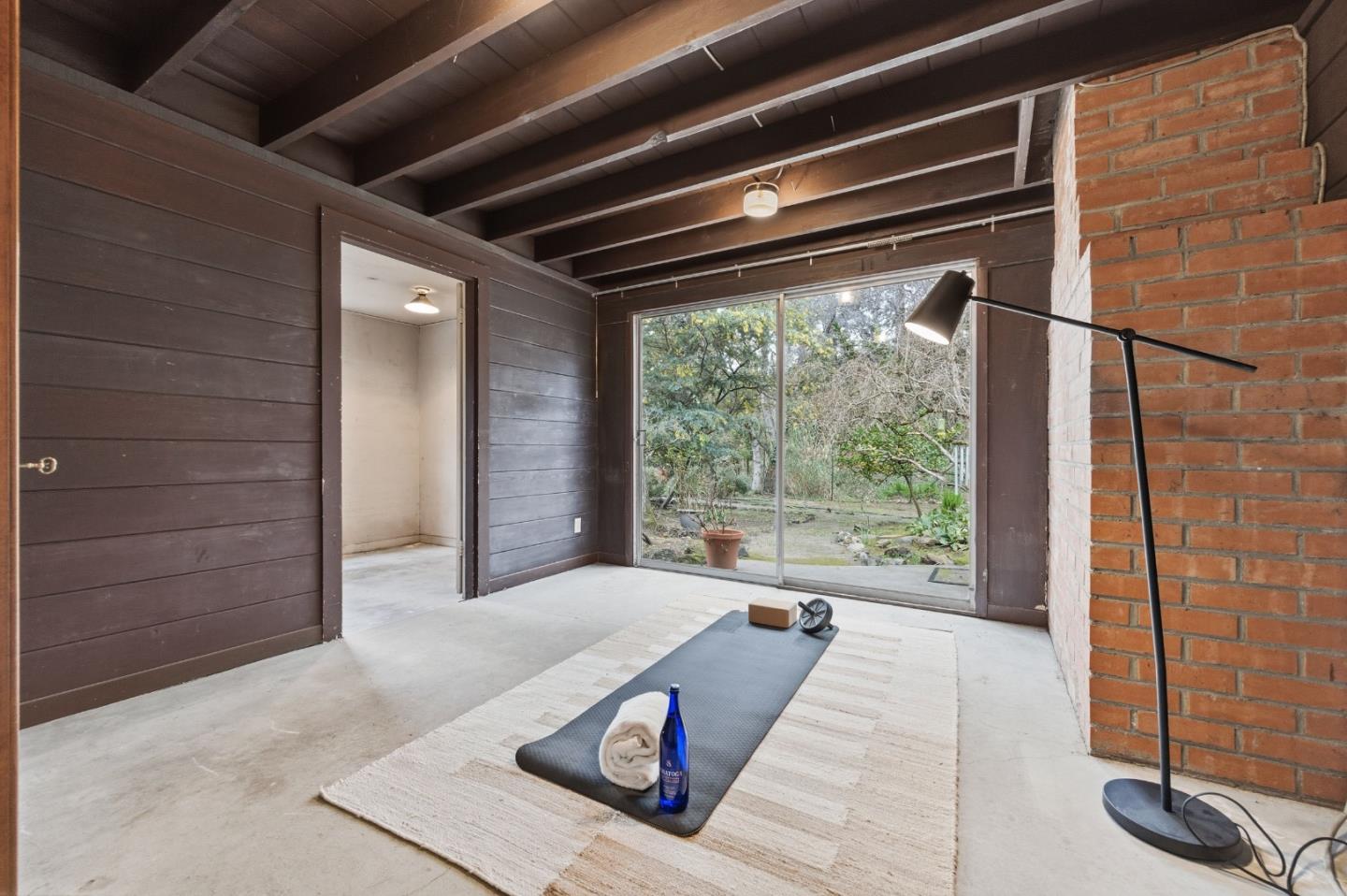 Detail Gallery Image 28 of 44 For 1698 Cordilleras Rd, Redwood City,  CA 94062 - 2 Beds | 2/1 Baths