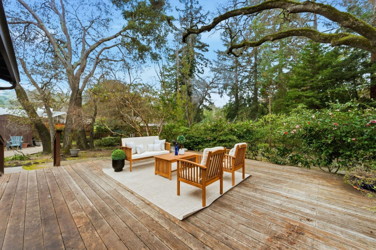 Detail Gallery Image 31 of 44 For 1698 Cordilleras Rd, Redwood City,  CA 94062 - 2 Beds | 2/1 Baths