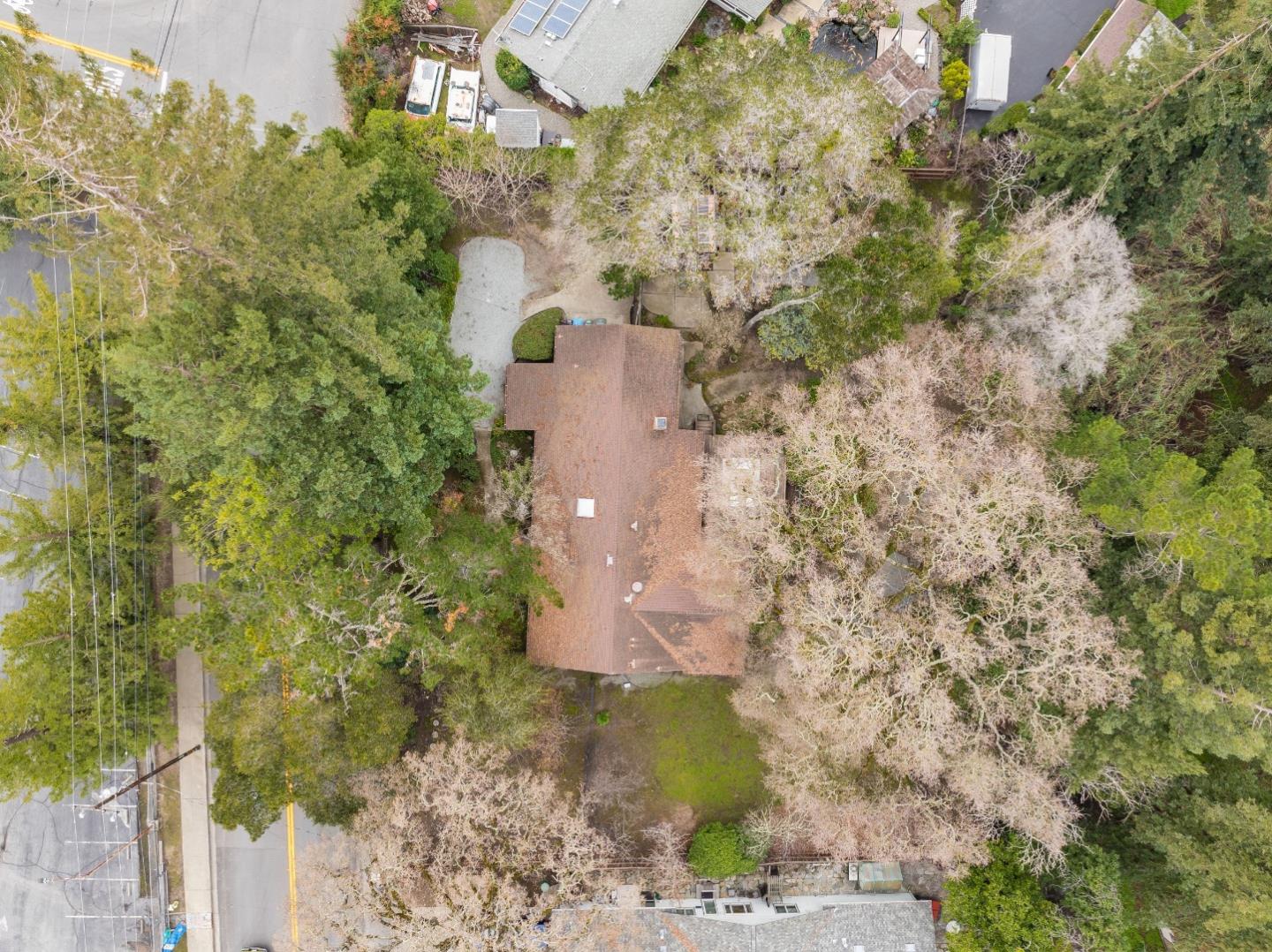 Detail Gallery Image 40 of 44 For 1698 Cordilleras Rd, Redwood City,  CA 94062 - 2 Beds | 2/1 Baths