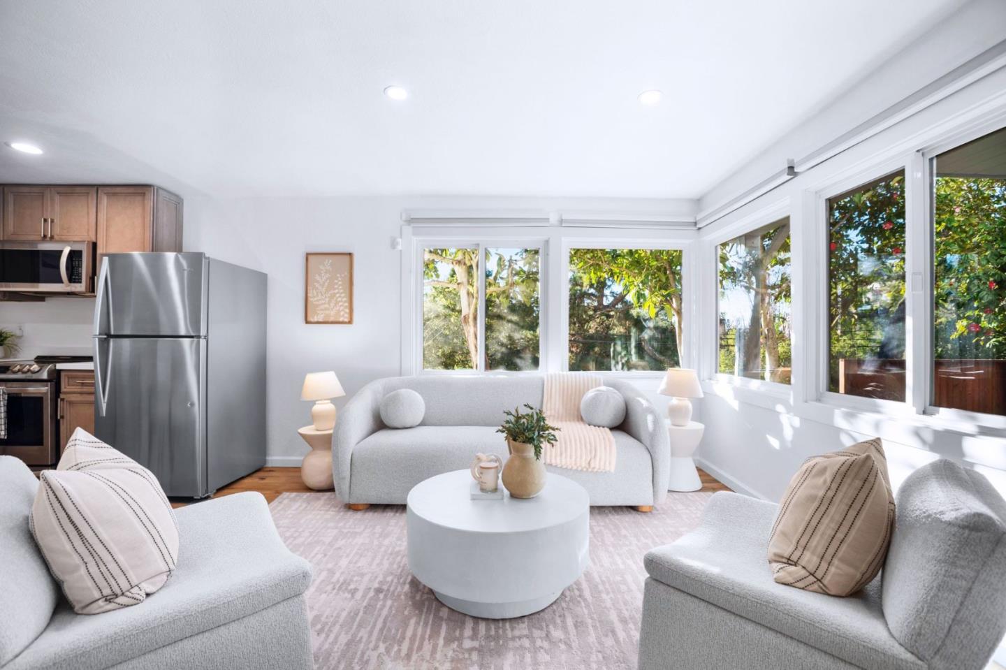 Detail Gallery Image 25 of 44 For 5914 Zinn Dr, Oakland,  CA 94611 - 4 Beds | 2 Baths