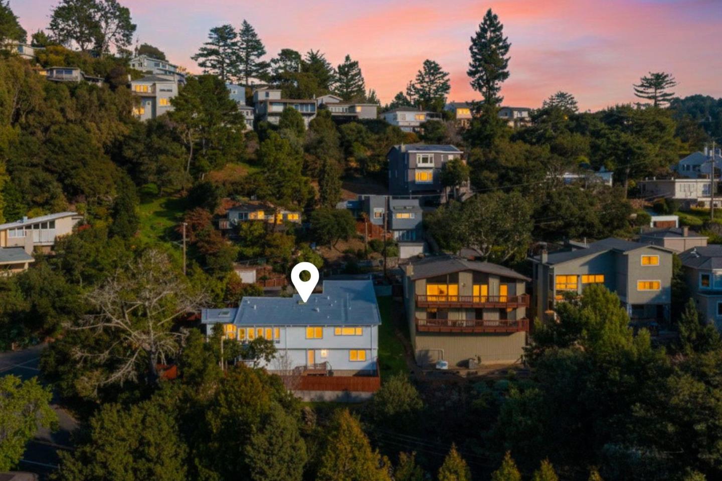 Detail Gallery Image 42 of 44 For 5914 Zinn Dr, Oakland,  CA 94611 - 4 Beds | 2 Baths