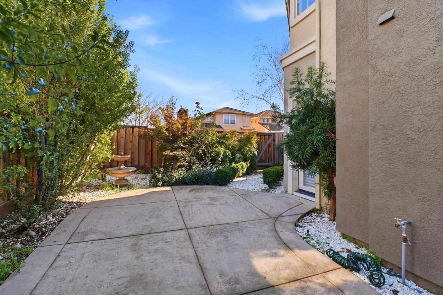 Detail Gallery Image 43 of 47 For 1885 Flagstone Dr, Union City,  CA 94587 - 3 Beds | 3 Baths