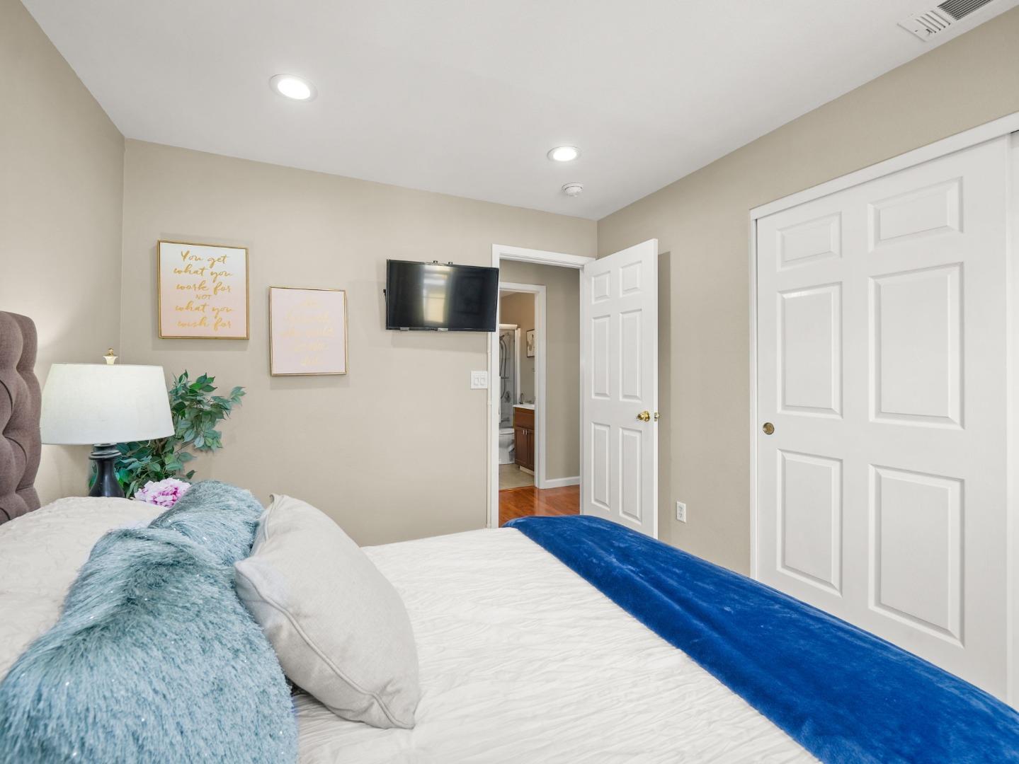 Detail Gallery Image 13 of 35 For 3454 Dayton Cmn, Fremont,  CA 94538 - 2 Beds | 2 Baths