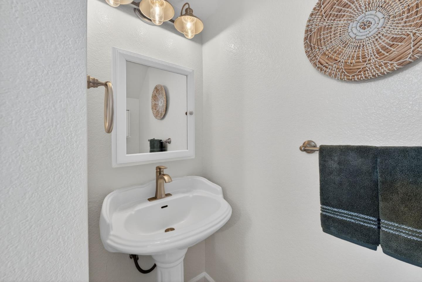 Photo #27: ML82032225 Listing: Photo #27