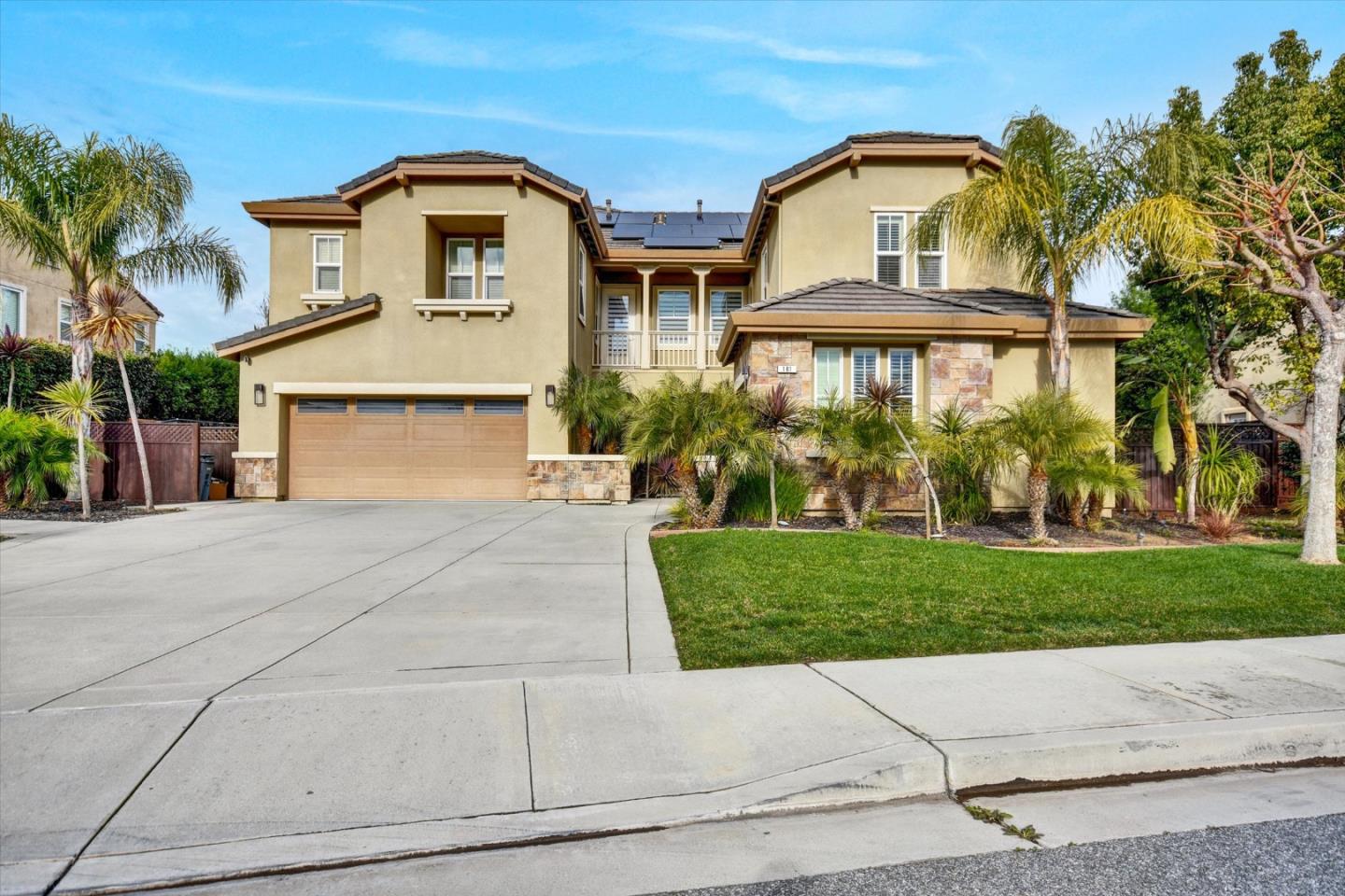 Detail Gallery Image 2 of 55 For 181 Fennel Ct, Morgan Hill,  CA 95037 - 5 Beds | 4/1 Baths