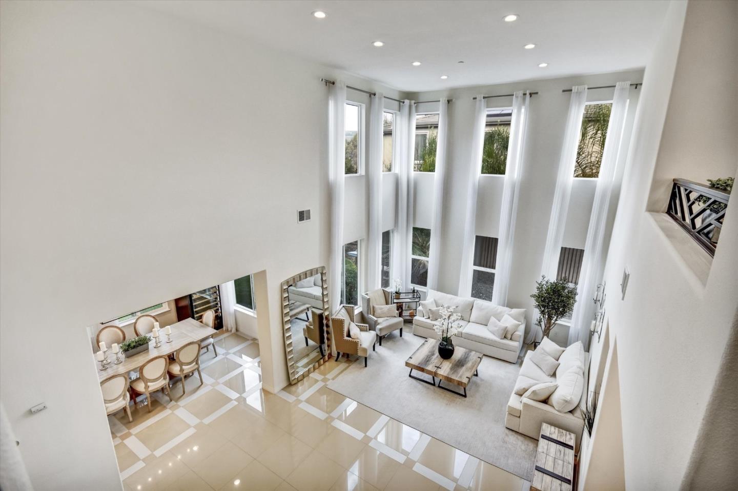 Detail Gallery Image 34 of 55 For 181 Fennel Ct, Morgan Hill,  CA 95037 - 5 Beds | 4/1 Baths