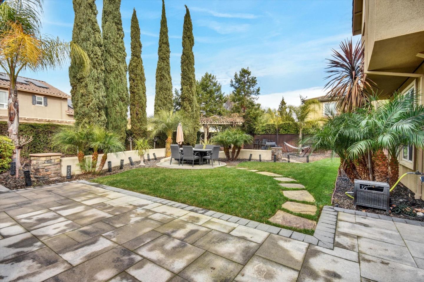 Detail Gallery Image 43 of 55 For 181 Fennel Ct, Morgan Hill,  CA 95037 - 5 Beds | 4/1 Baths