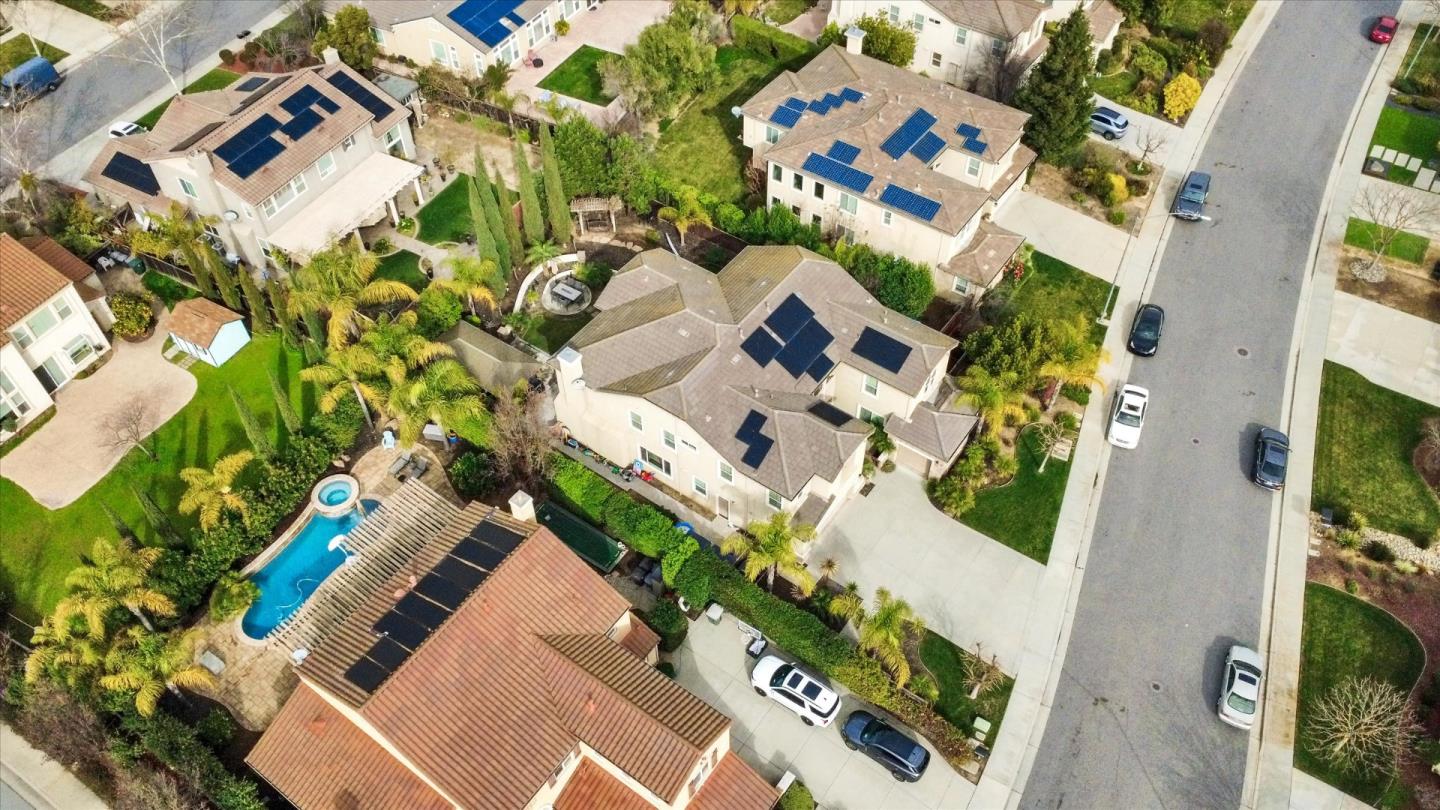 Detail Gallery Image 51 of 55 For 181 Fennel Ct, Morgan Hill,  CA 95037 - 5 Beds | 4/1 Baths