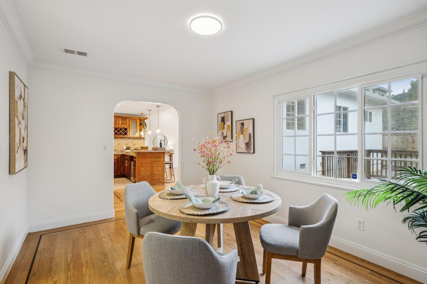 Detail Gallery Image 23 of 68 For 257 S Ashton Ave, Millbrae,  CA 94030 - 5 Beds | 4 Baths