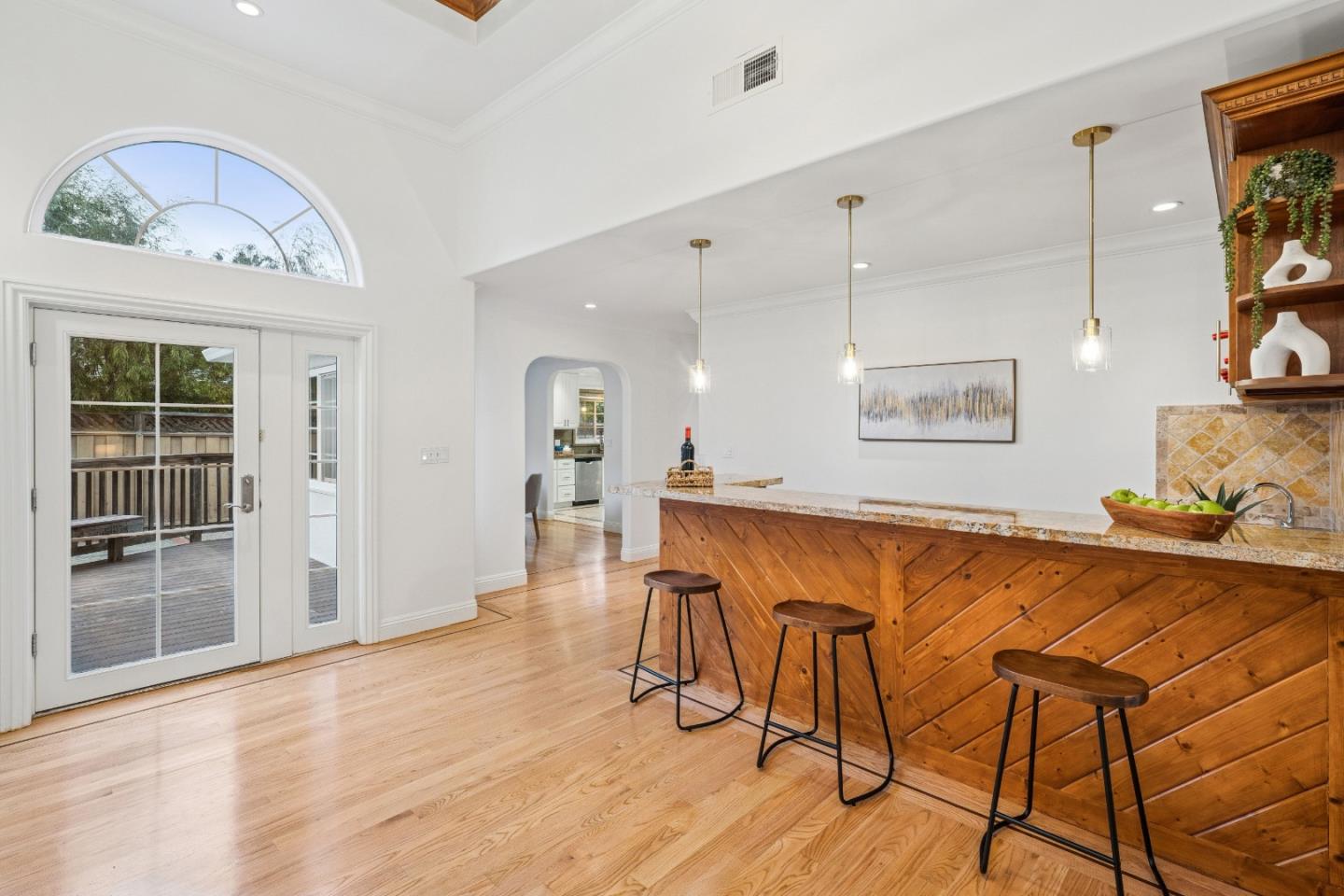 Detail Gallery Image 27 of 68 For 257 S Ashton Ave, Millbrae,  CA 94030 - 5 Beds | 4 Baths