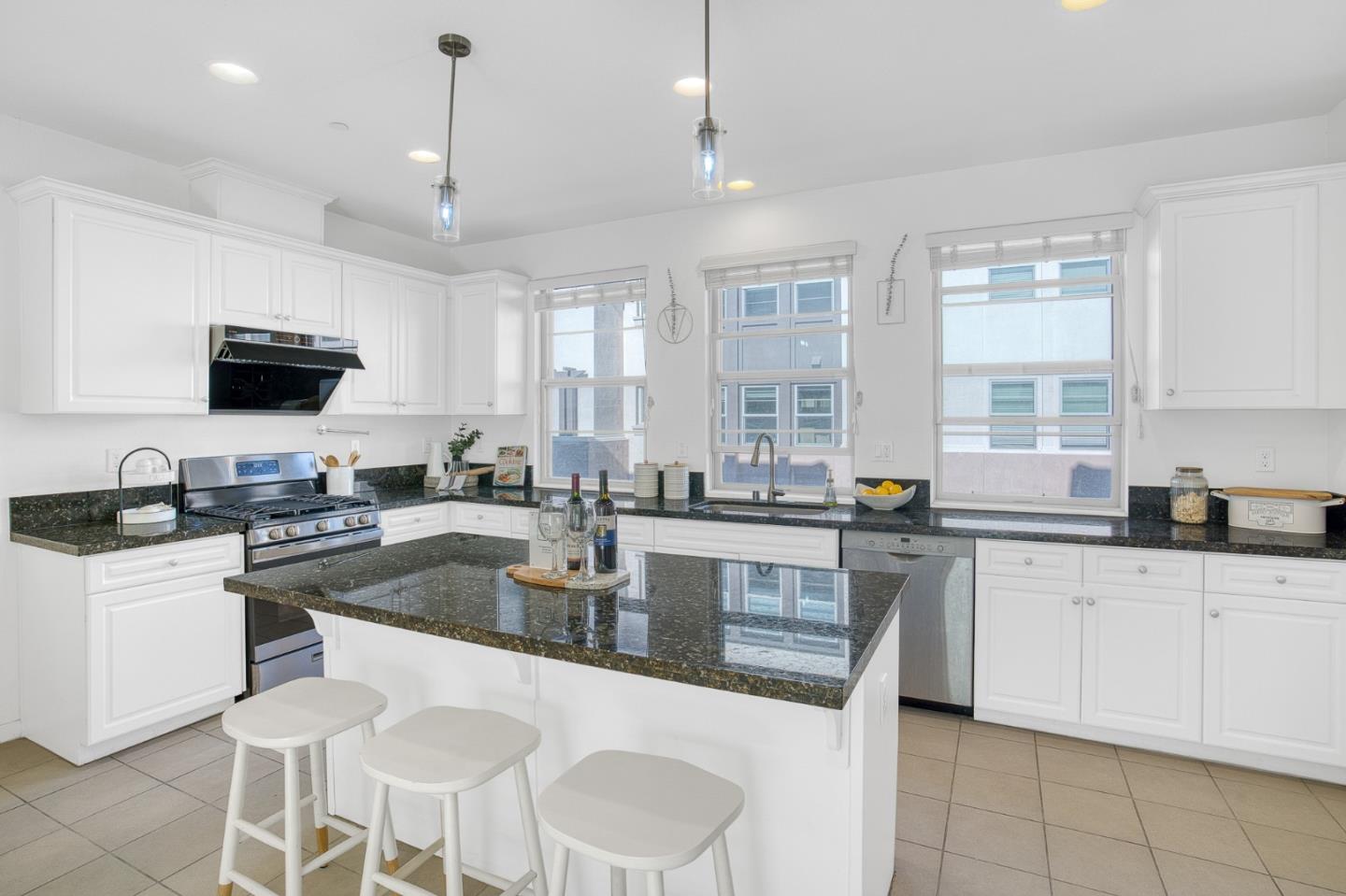 Photo #11: ML82032236 Listing: Photo #11