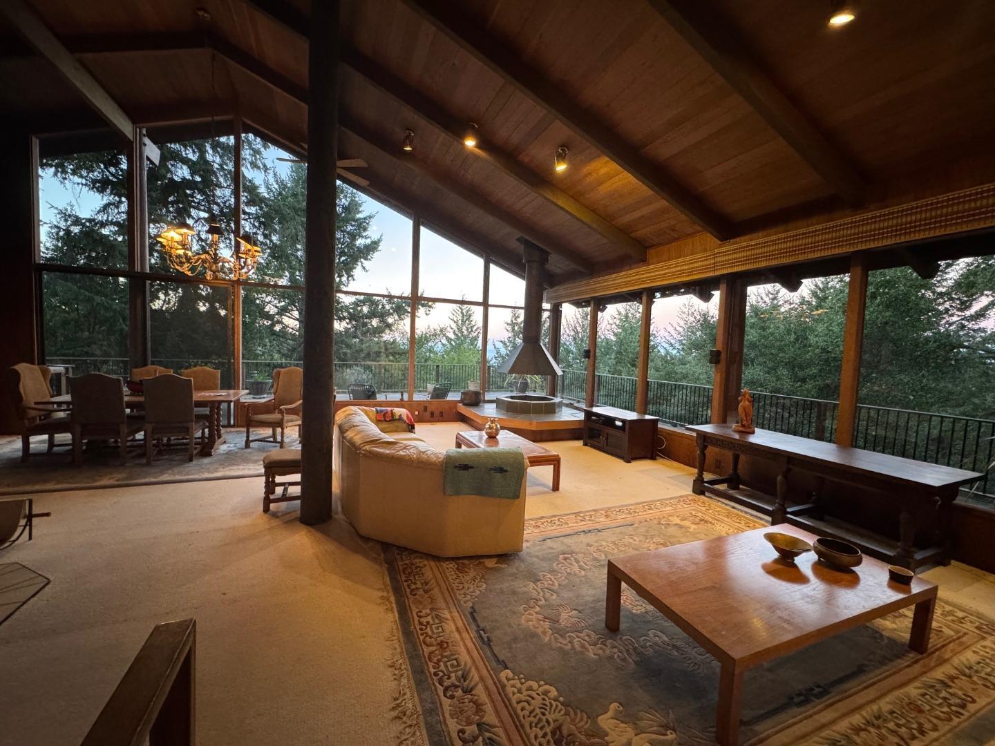 Detail Gallery Image 10 of 86 For 45 Ranch Rd, Woodside,  CA 94062 - 3 Beds | 3/1 Baths