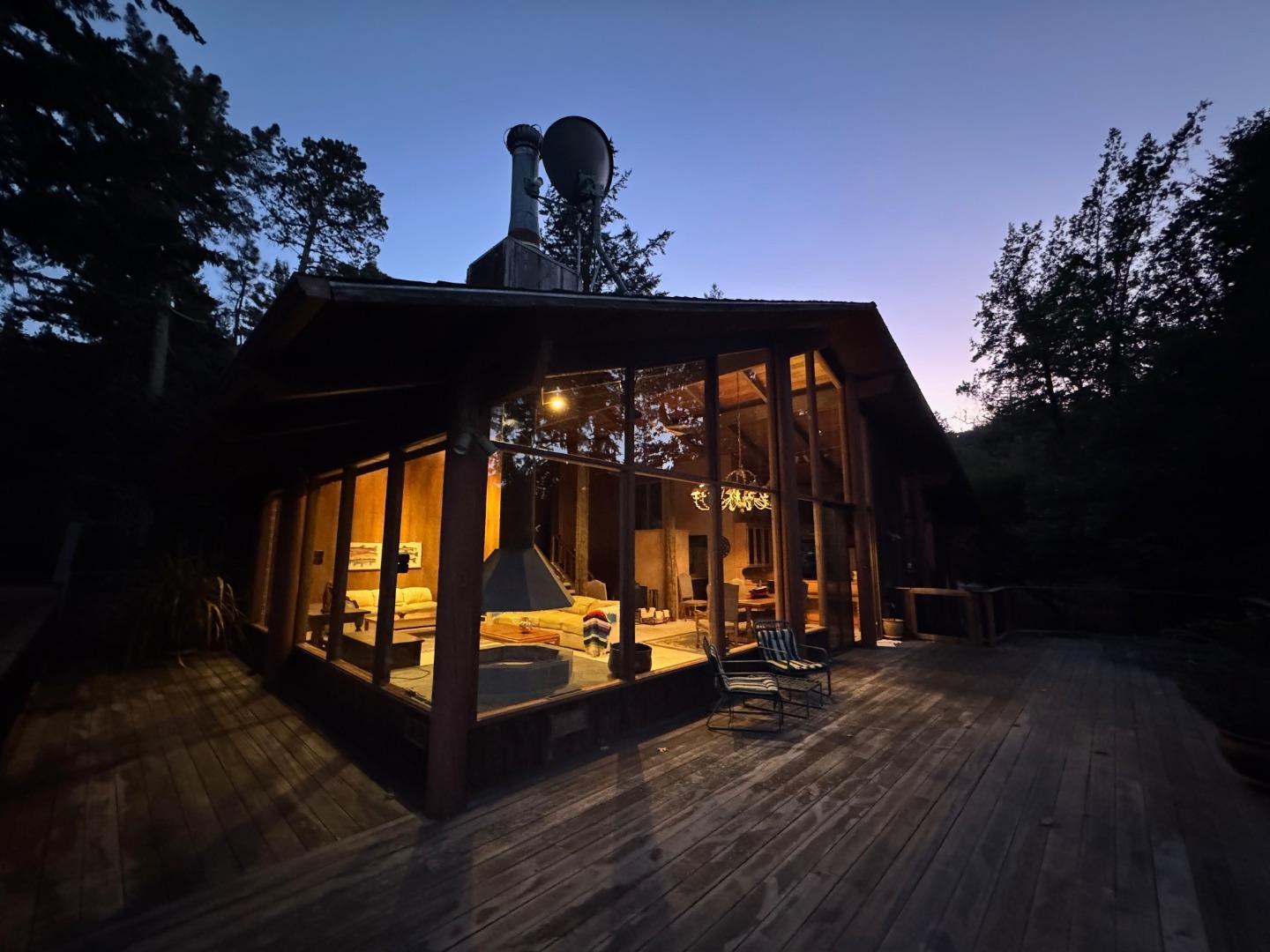 Detail Gallery Image 31 of 86 For 45 Ranch Rd, Woodside,  CA 94062 - 3 Beds | 3/1 Baths