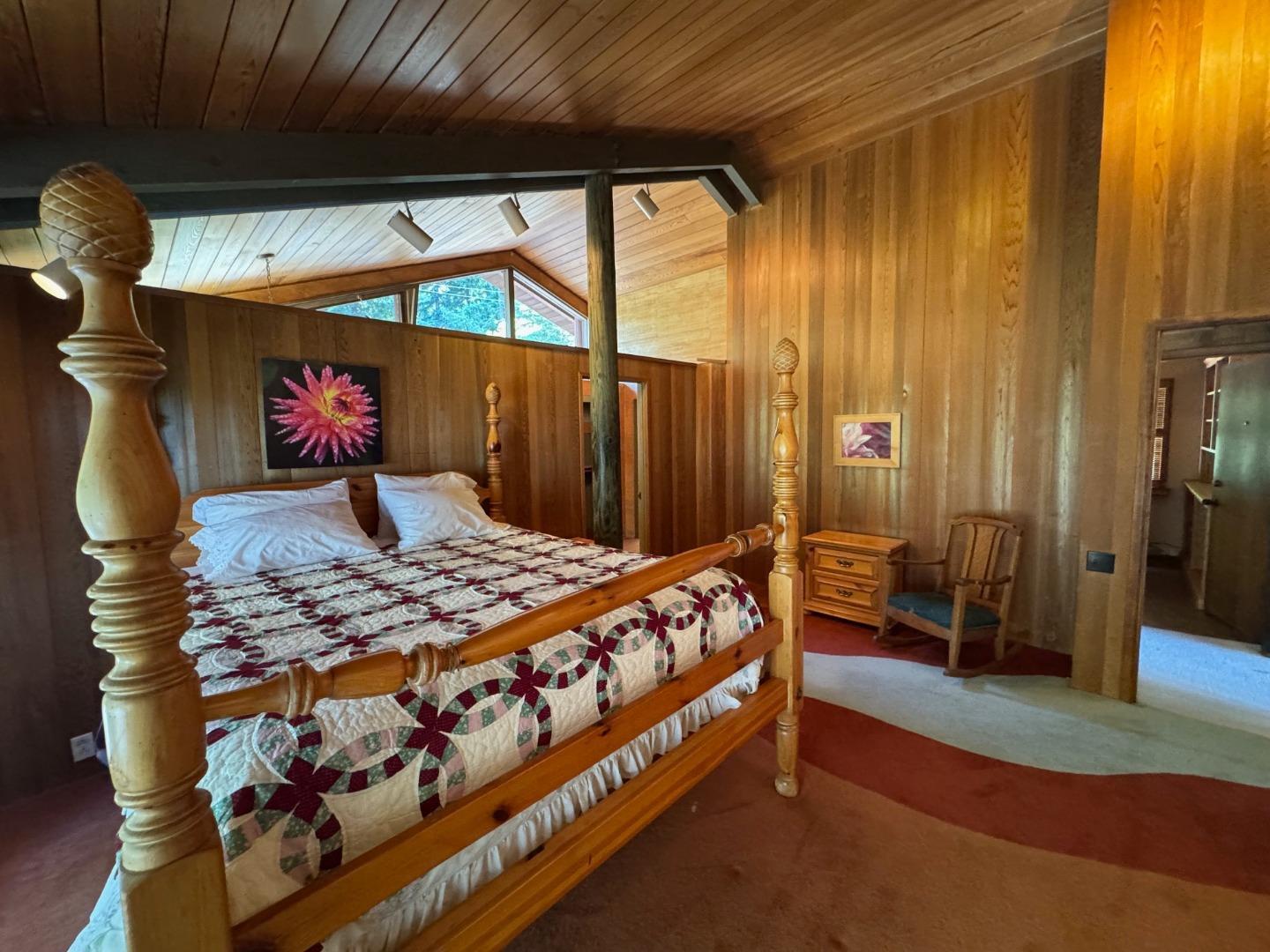 Detail Gallery Image 36 of 86 For 45 Ranch Rd, Woodside,  CA 94062 - 3 Beds | 3/1 Baths