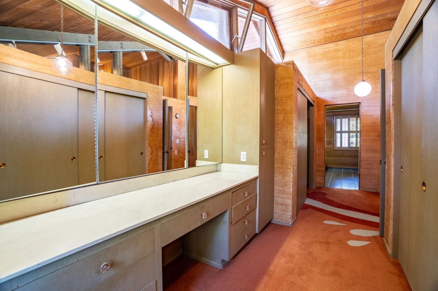 Detail Gallery Image 45 of 86 For 45 Ranch Rd, Woodside,  CA 94062 - 3 Beds | 3/1 Baths