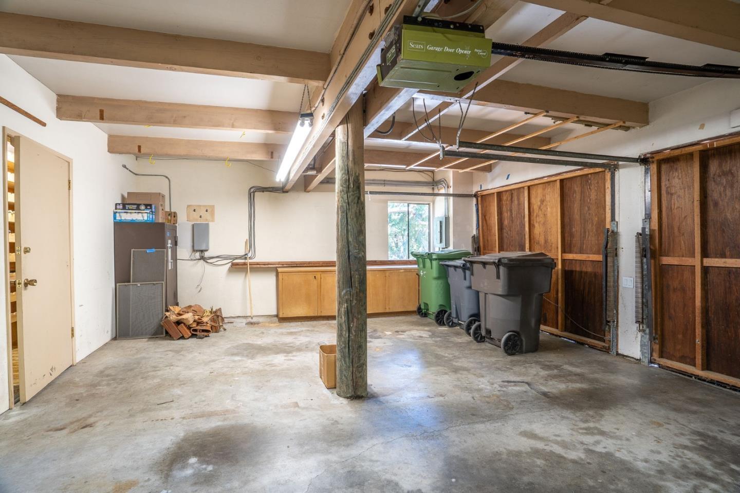 Detail Gallery Image 58 of 86 For 45 Ranch Rd, Woodside,  CA 94062 - 3 Beds | 3/1 Baths