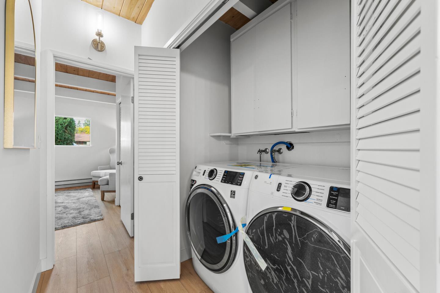 Detail Gallery Image 14 of 33 For 80 Watkins Ave, Atherton,  CA 94027 - 3 Beds | 2 Baths