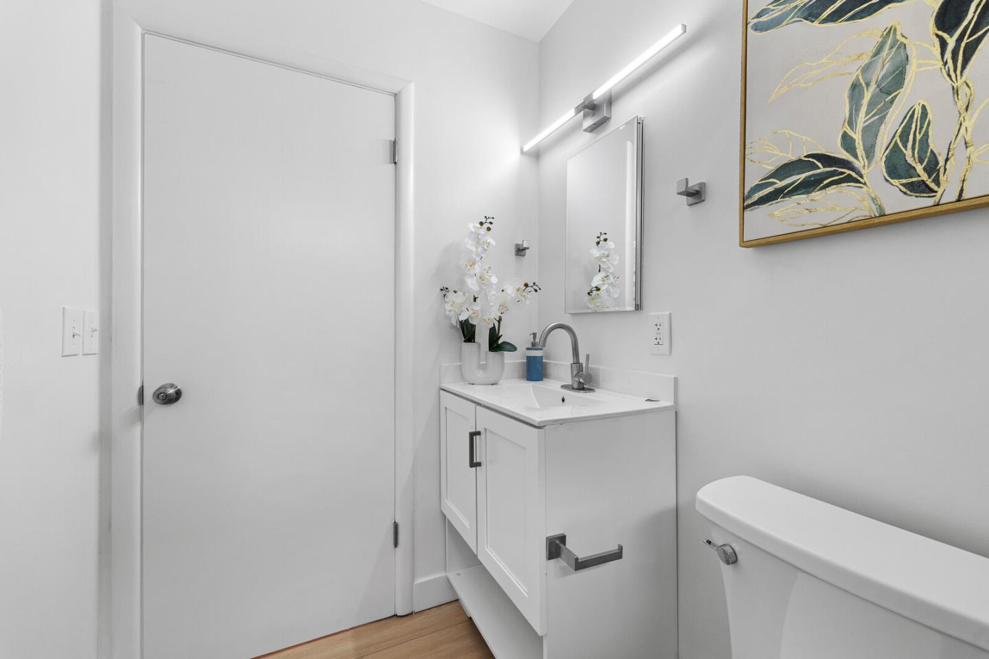 Detail Gallery Image 19 of 33 For 80 Watkins Ave, Atherton,  CA 94027 - 3 Beds | 2 Baths