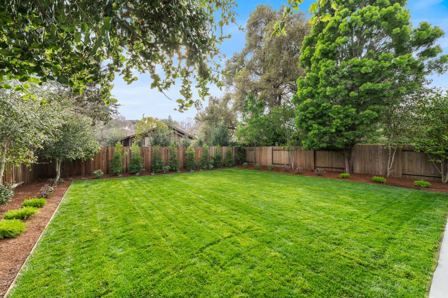 Detail Gallery Image 26 of 33 For 80 Watkins Ave, Atherton,  CA 94027 - 3 Beds | 2 Baths