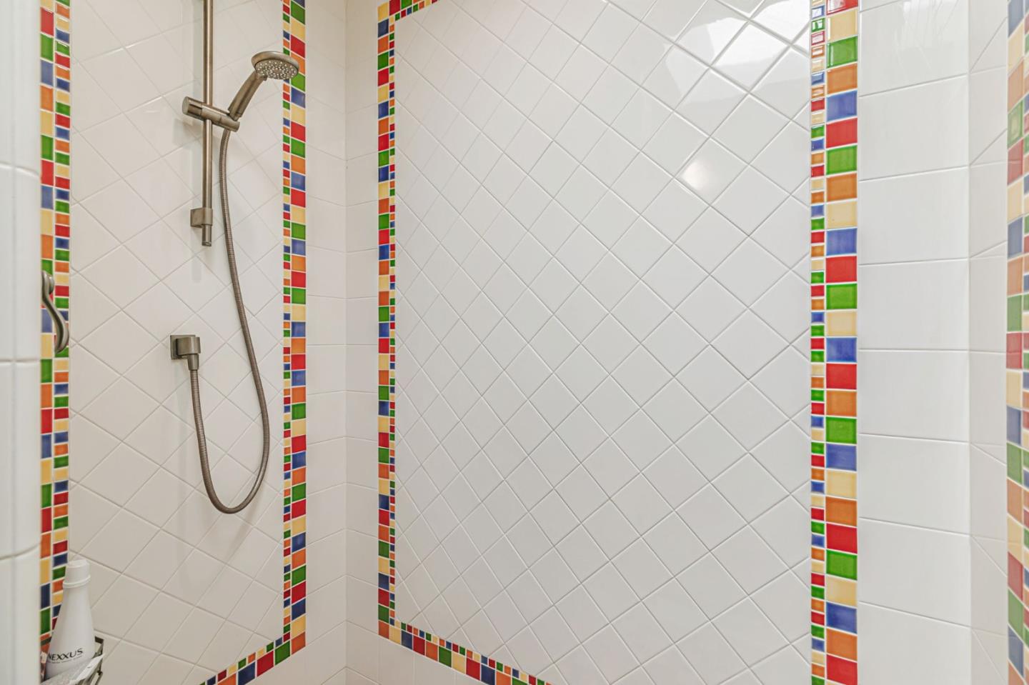 Detail Gallery Image 18 of 39 For 15393 via Caballero, Monte Sereno,  CA 95030 - 5 Beds | 4/1 Baths