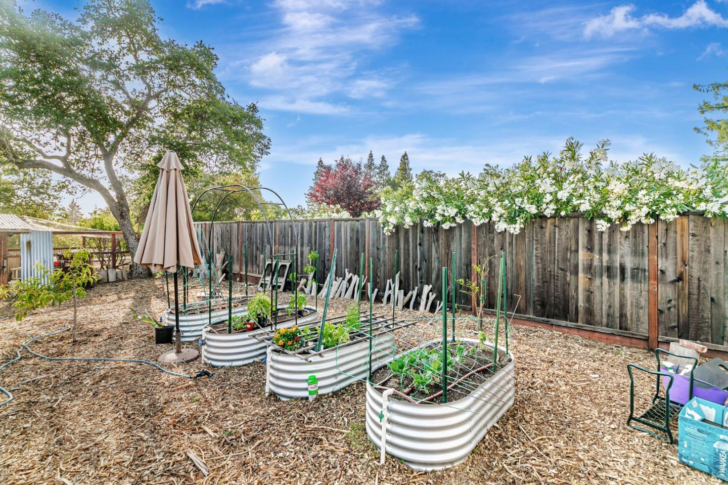 Detail Gallery Image 30 of 39 For 15393 via Caballero, Monte Sereno,  CA 95030 - 5 Beds | 4/1 Baths