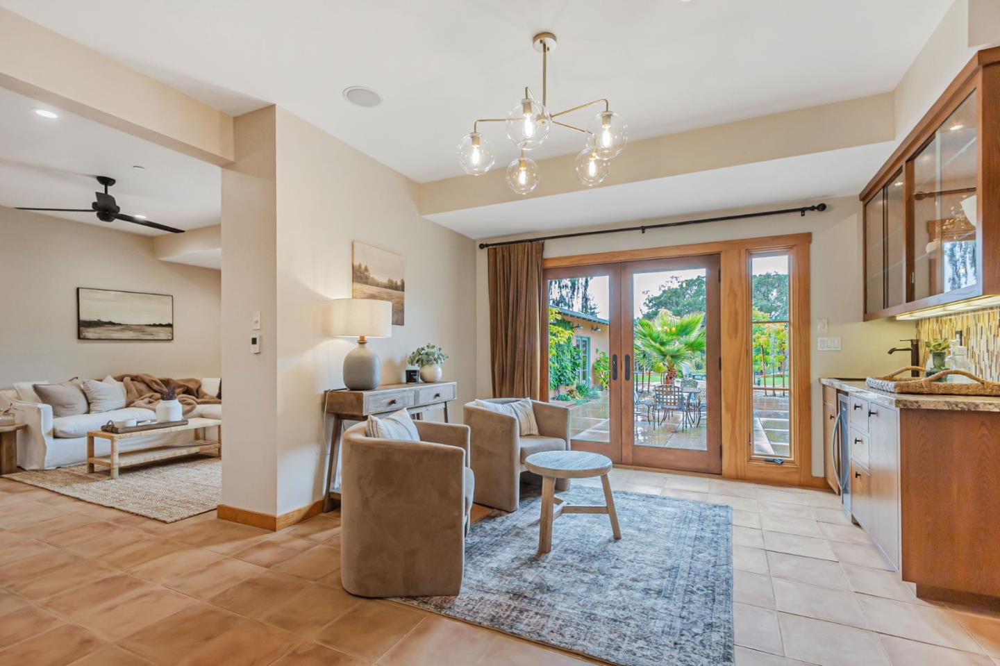 Detail Gallery Image 9 of 39 For 15393 via Caballero, Monte Sereno,  CA 95030 - 5 Beds | 4/1 Baths