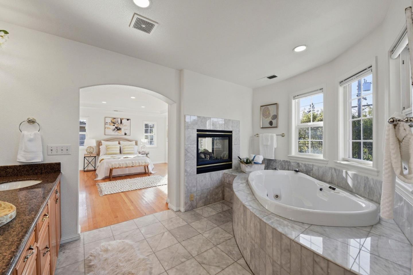 Detail Gallery Image 39 of 66 For 1808 Alford Ave, Los Altos,  CA 94024 - 4 Beds | 3 Baths