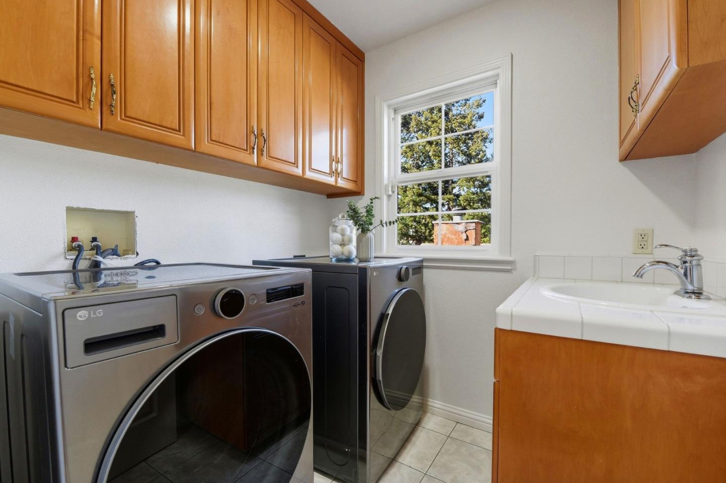 Detail Gallery Image 41 of 66 For 1808 Alford Ave, Los Altos,  CA 94024 - 4 Beds | 3 Baths