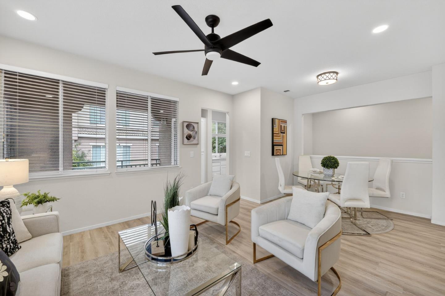 Photo #12: ML82032243 Listing: Photo #12