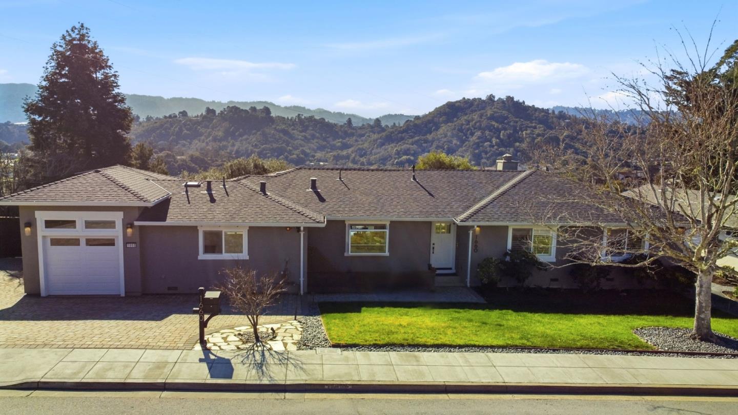 Detail Gallery Image 2 of 67 For 1660 Parrott Dr, San Mateo,  CA 94402 - 3 Beds | 3 Baths