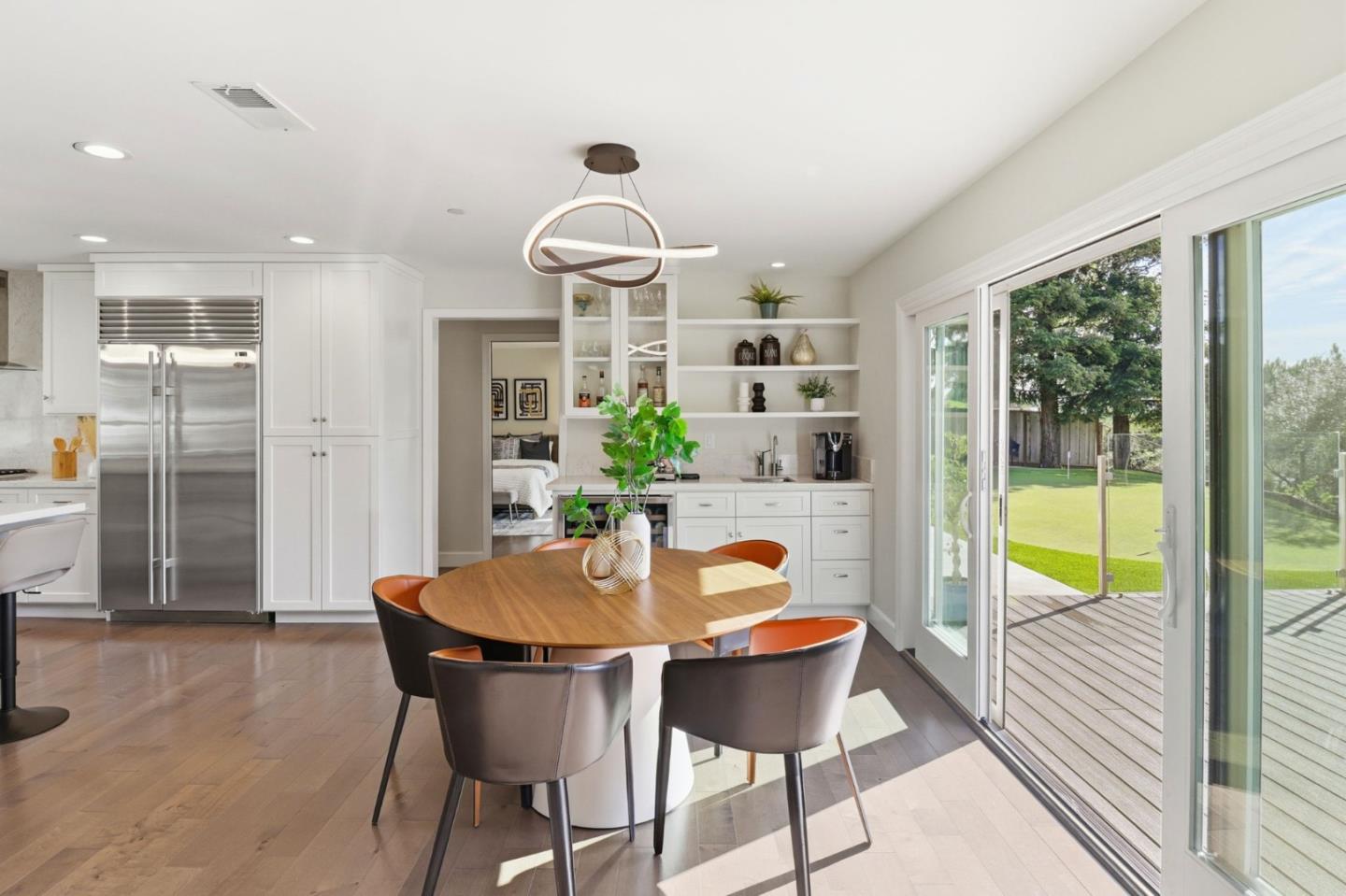 Detail Gallery Image 21 of 67 For 1660 Parrott Dr, San Mateo,  CA 94402 - 3 Beds | 3 Baths