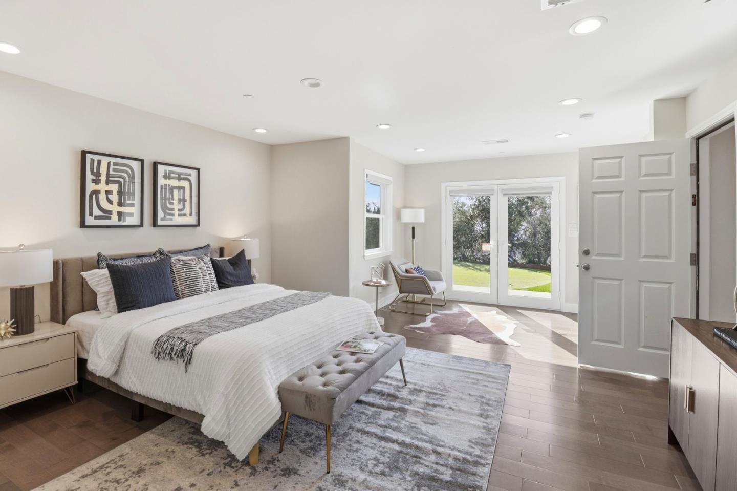 Detail Gallery Image 27 of 67 For 1660 Parrott Dr, San Mateo,  CA 94402 - 3 Beds | 3 Baths