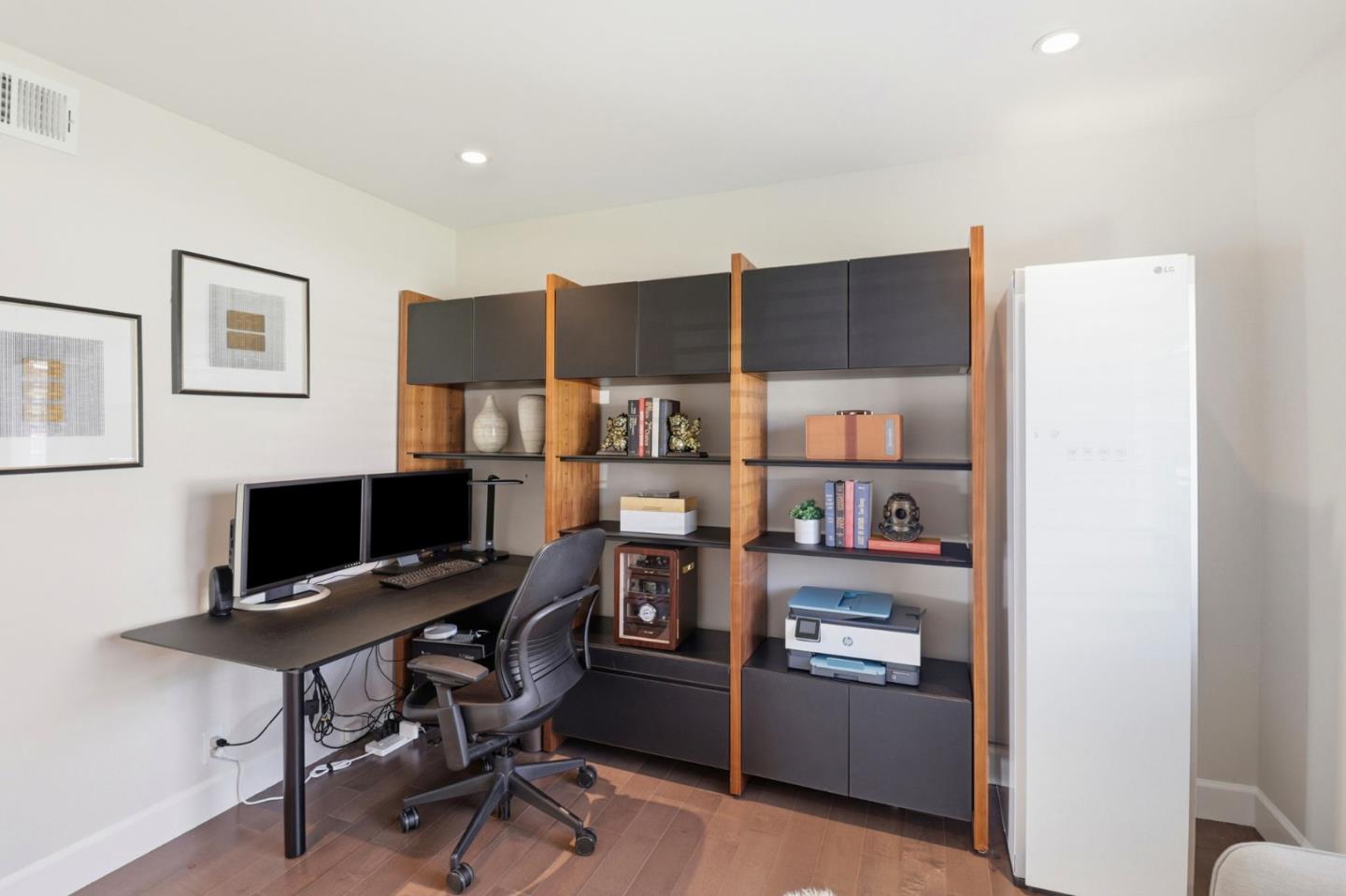 Detail Gallery Image 30 of 67 For 1660 Parrott Dr, San Mateo,  CA 94402 - 3 Beds | 3 Baths