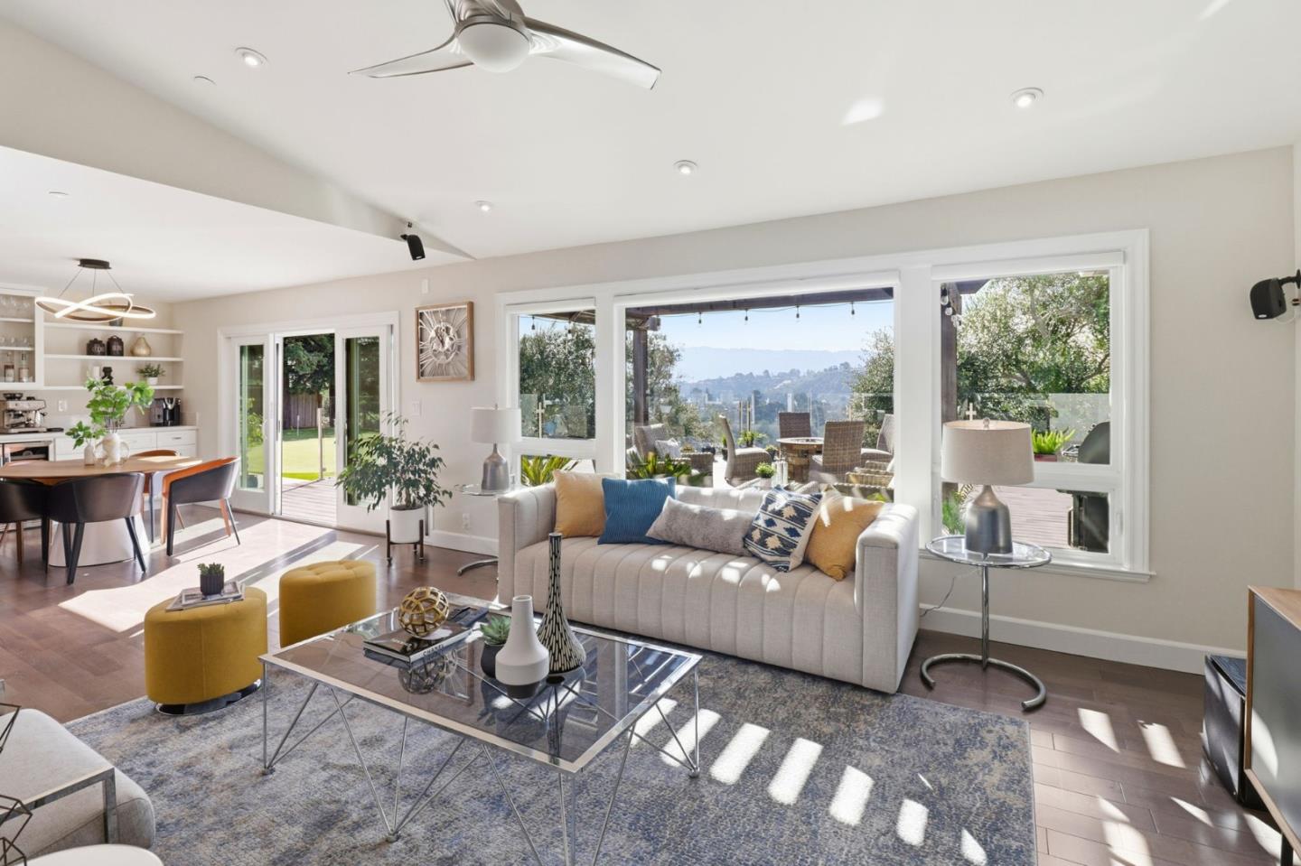 Detail Gallery Image 8 of 67 For 1660 Parrott Dr, San Mateo,  CA 94402 - 3 Beds | 3 Baths