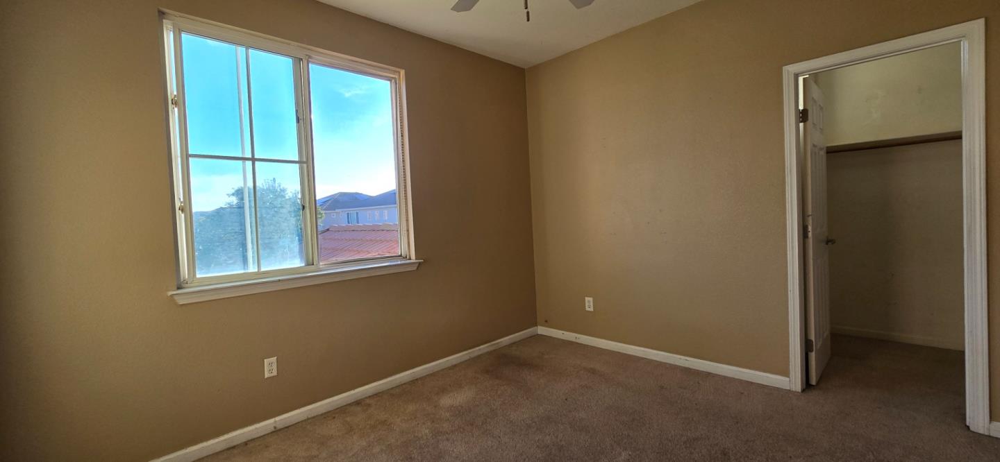 Detail Gallery Image 15 of 20 For 2011 Evening St, Stockton,  CA 95209 - 5 Beds | 3 Baths