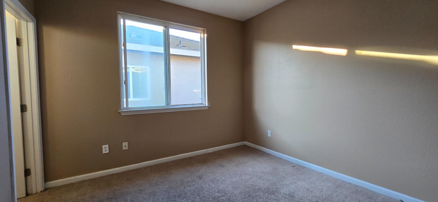 Detail Gallery Image 17 of 20 For 2011 Evening St, Stockton,  CA 95209 - 5 Beds | 3 Baths