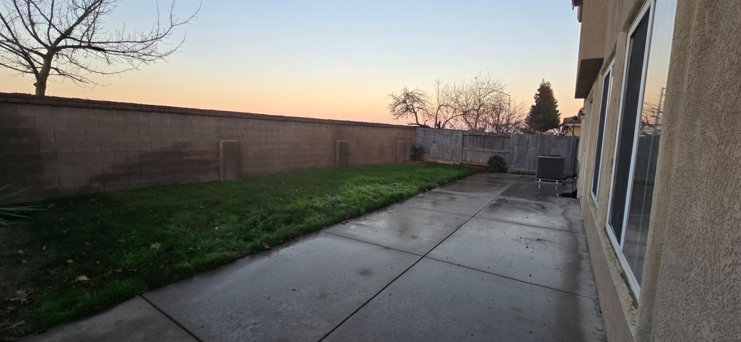 Detail Gallery Image 20 of 20 For 2011 Evening St, Stockton,  CA 95209 - 5 Beds | 3 Baths