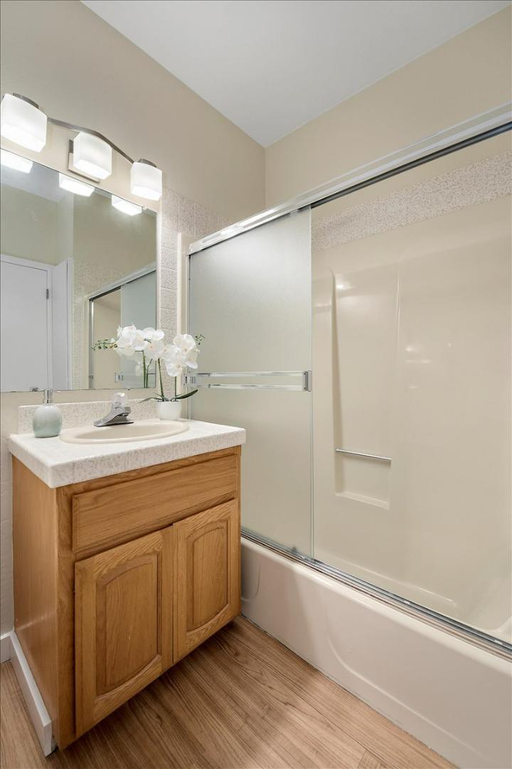 Detail Gallery Image 16 of 21 For 1172 Woodrow St, Redwood City,  CA 94061 - 3 Beds | 2 Baths