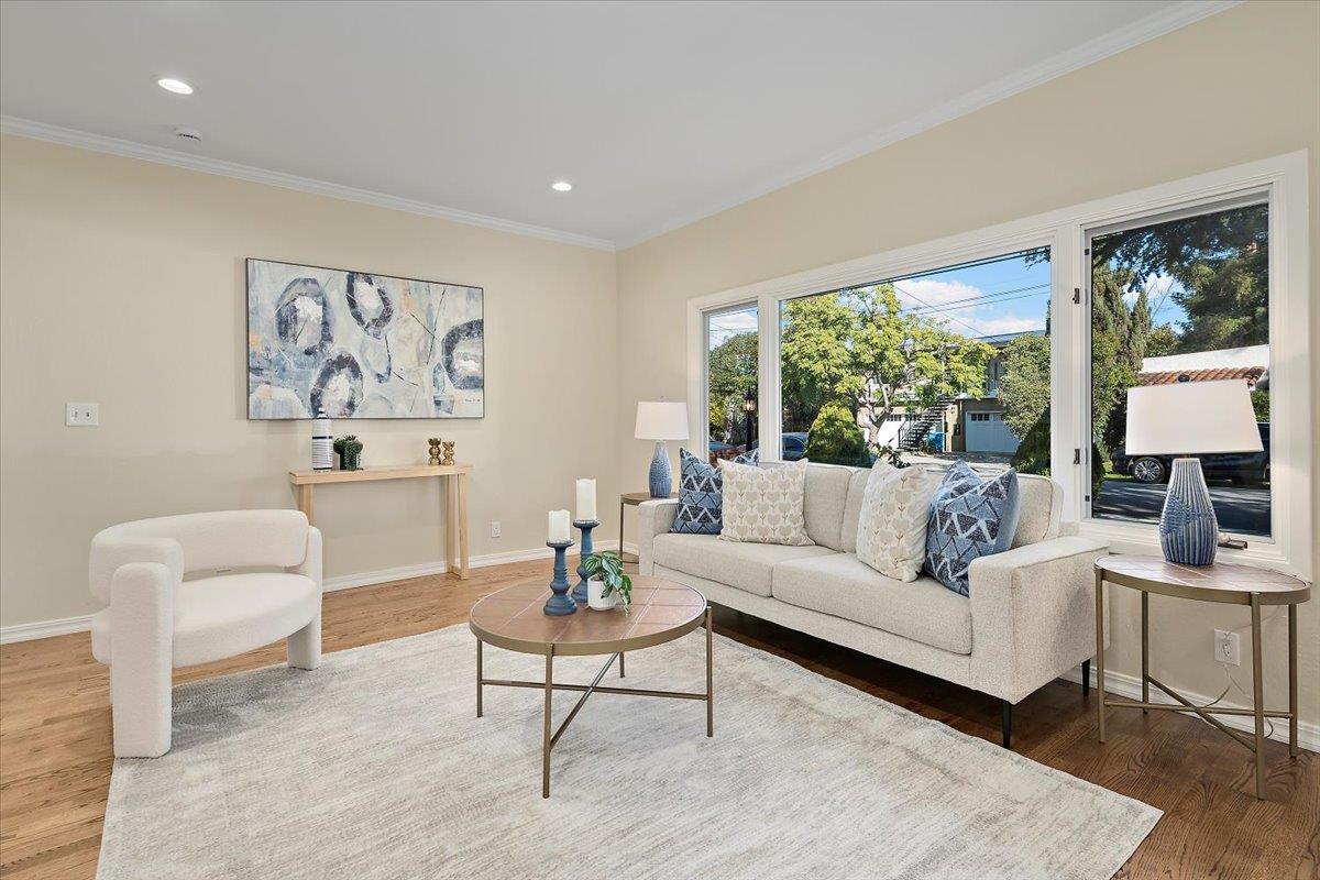 Detail Gallery Image 2 of 21 For 1172 Woodrow St, Redwood City,  CA 94061 - 3 Beds | 2 Baths