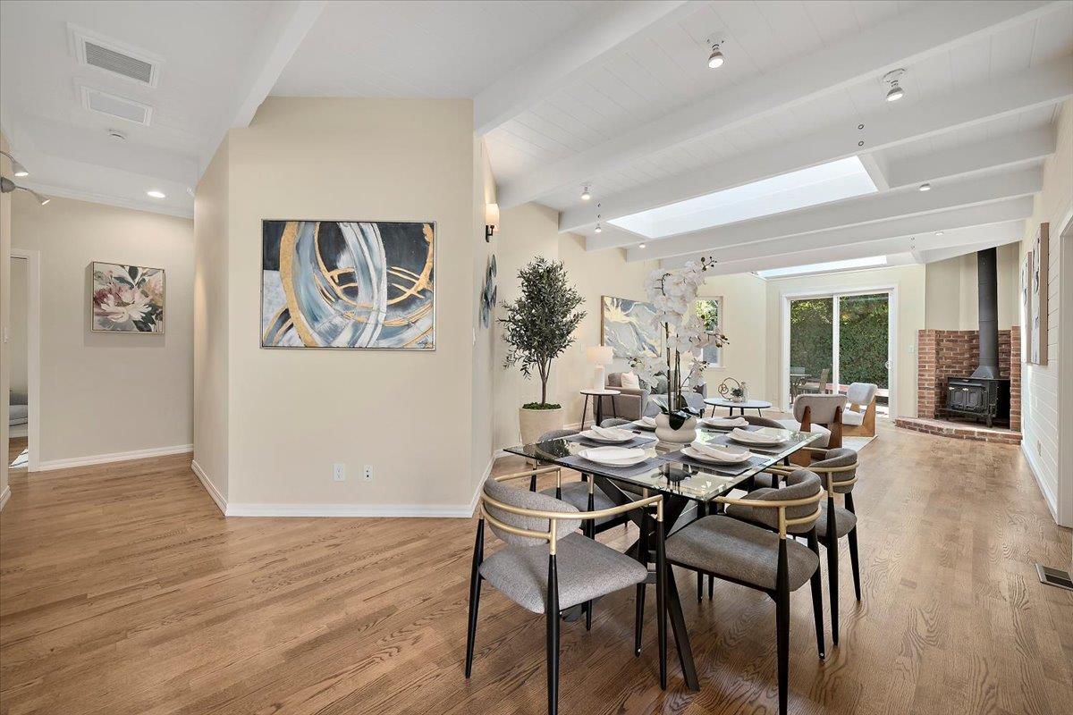 Detail Gallery Image 6 of 21 For 1172 Woodrow St, Redwood City,  CA 94061 - 3 Beds | 2 Baths