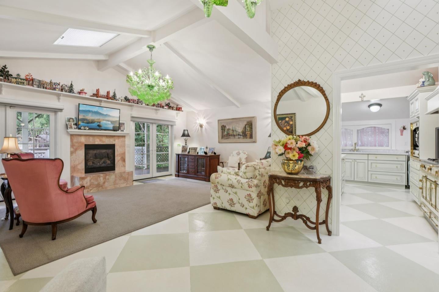 Detail Gallery Image 7 of 33 For 14262 Laurel Pl, Guerneville,  CA 95446 - 4 Beds | 3 Baths